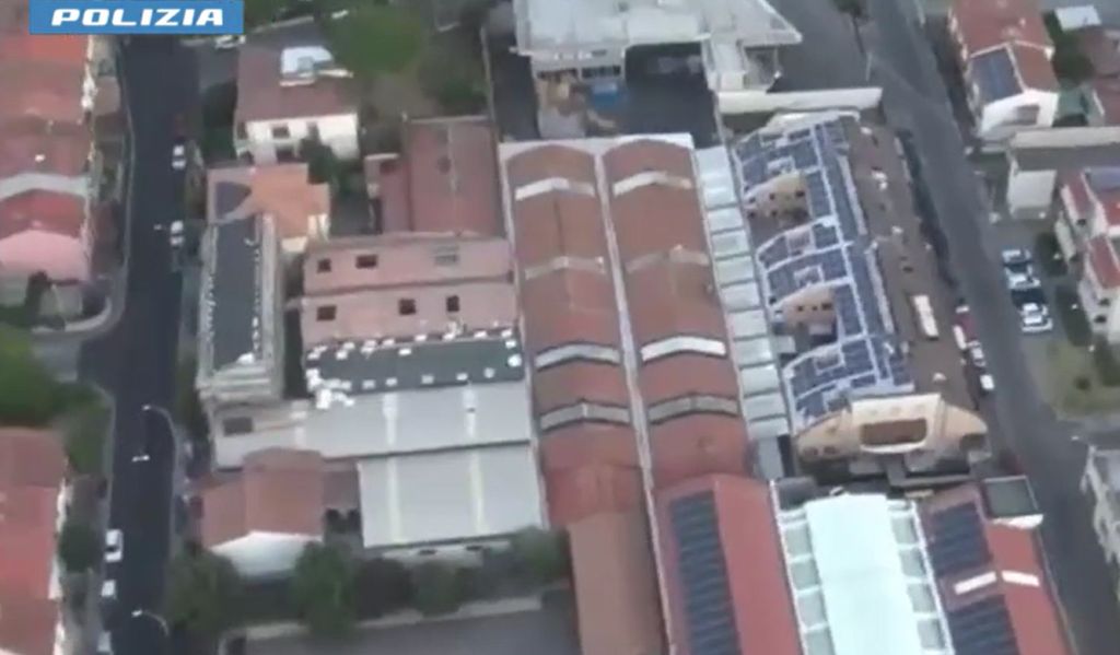 Operazione massiccia contro il traffico di droga e l’immigrazione clandestina svelata.