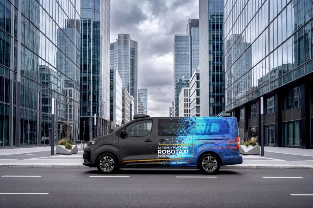 Stellantis svela Move 2026: innovativa connettività e piattaforma L4-Ready per il futuro della mobilità.