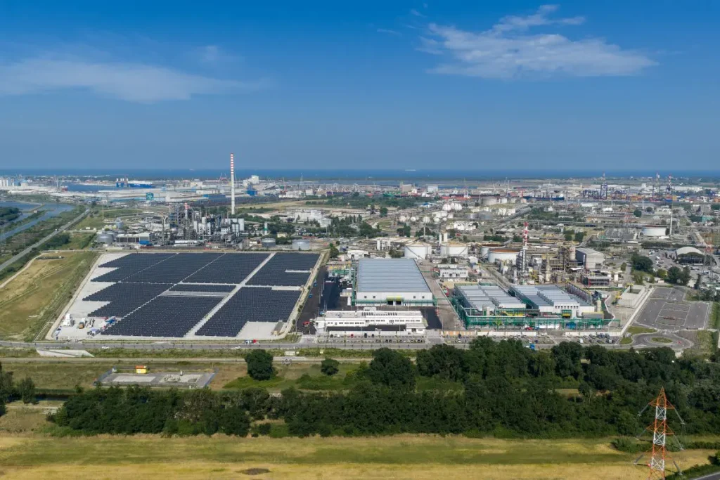 Eni e Hera lanciano il Comparto Ambientale a Ravenna: innovazione sostenibile a Cà Ponticelle.