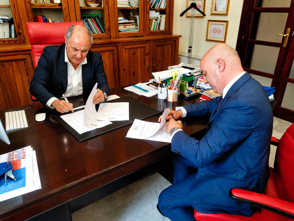 Alfio Azzolina nuovo direttore Otorinolaringoiatria dell’Arnas Garibaldi Catania: novità importanti per la salute.