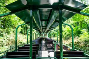 Nuove carrozze panoramiche Fondazione FS: il turismo ferroviario si arricchisce di un’esperienza unica.