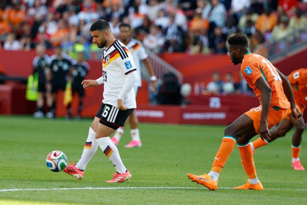 Germania batte Costa d’Avorio 2-1 e avanza ai sedicesimi del Mondiale.