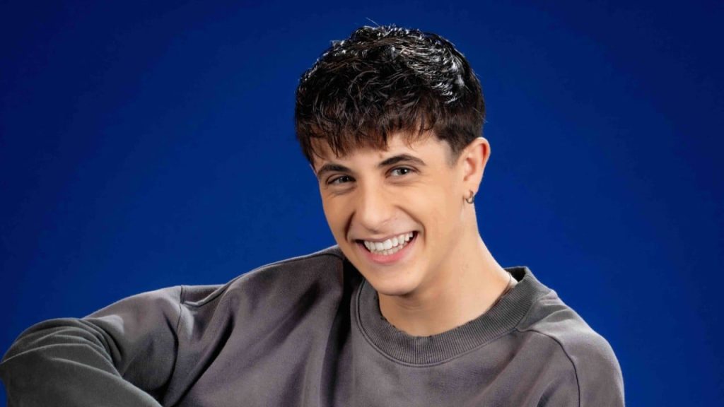 Amici 25: Emiliano Fiasco racconta il suo straordinario viaggio nel talent show.