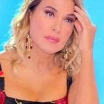 Barbara D’Urso: il suo programma in Rai viene cancellato, un duro colpo per i fan.