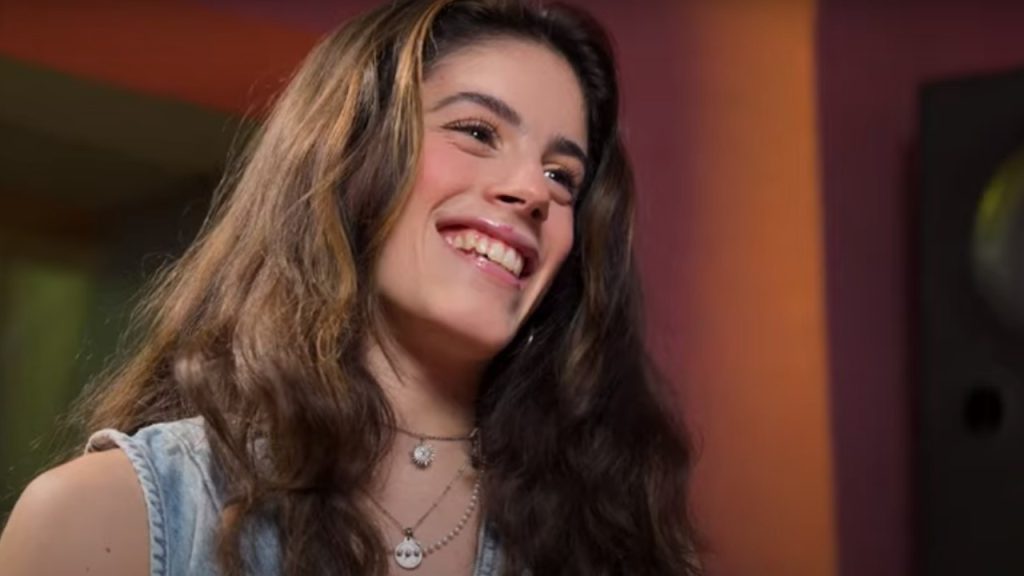 Amici: scopri l’ex allieva nel nuovo video di Benji & Fede!