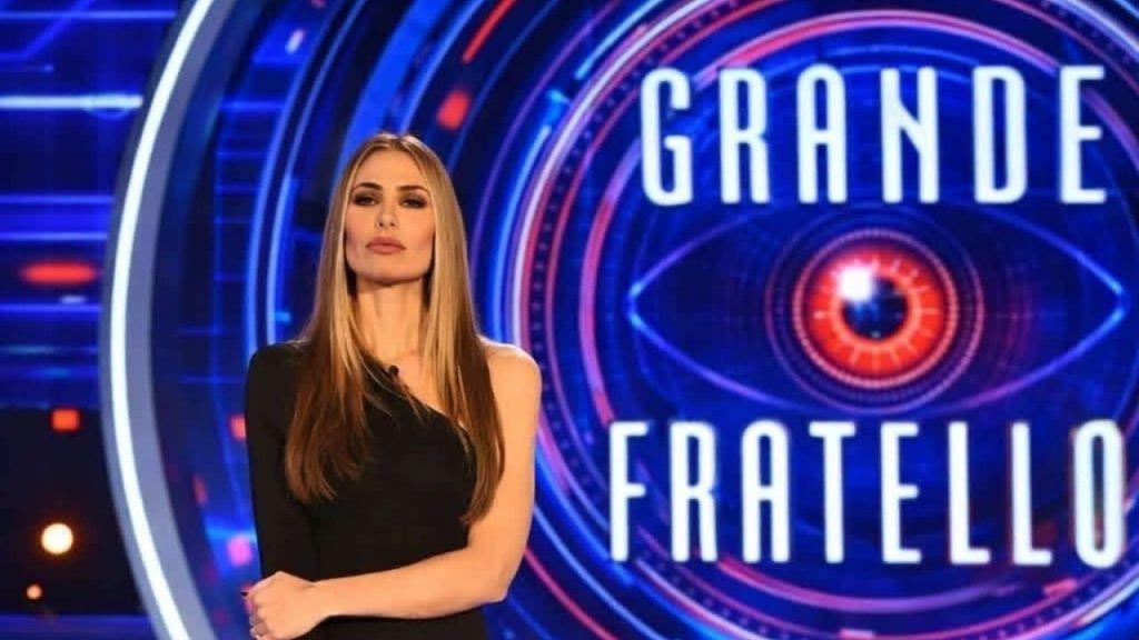 Grande Fratello Vip in bilico: Mediaset potrebbe eliminarlo dai prossimi palinsesti.