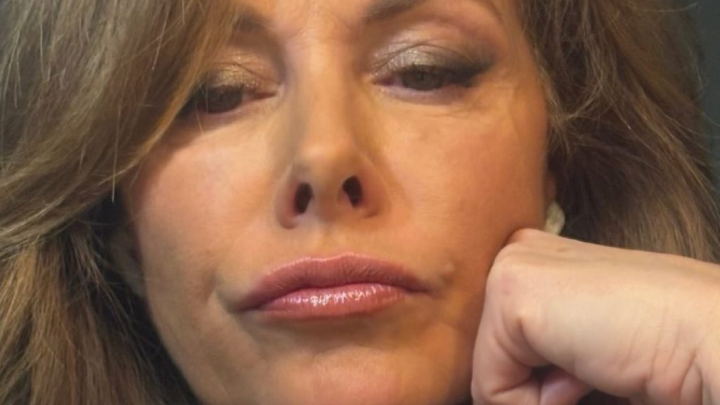 Cinzia Paolini rivela la chat privata con un’altra dama di Uomini e Donne. Scopri chi!