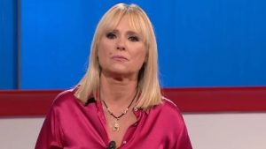 Federica Sciarelli lascia “Chi l’ha Visto?”: annuncio ufficiale sorprendente e inaspettato.