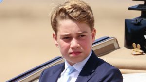 Scuola di Prince George ufficializzata: finisce l’incertezza su una rottura della tradizione reale.