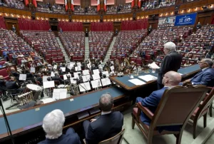 Mattarella: “Fascismo ha minacciato l’unità d’Italia durante la celebrazione degli 80 anni della Costituzione”