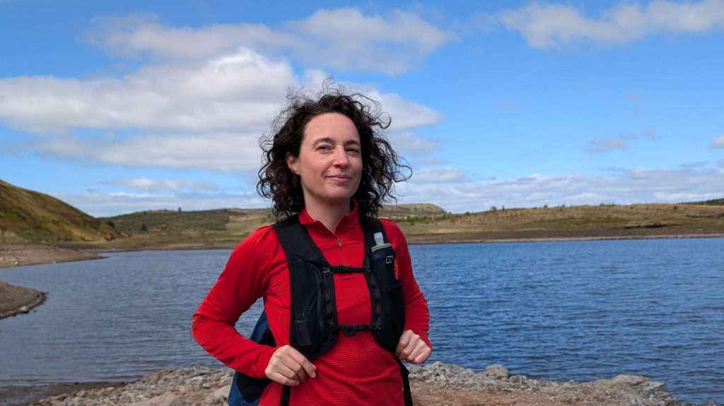 Top 9 hydration vests for women: convenience for hikers and runners on the move.