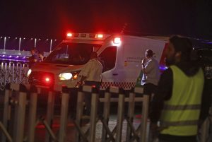 Elicottero Aramco precipita in Arabia Saudita: tragedia con 14 vittime.