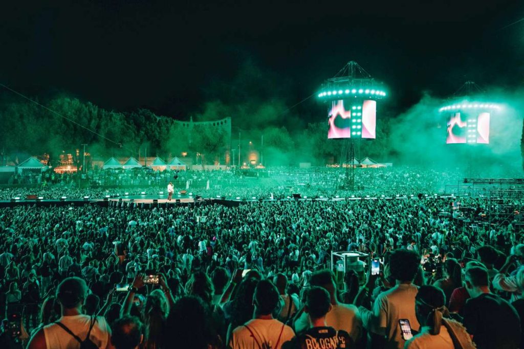 Cremonini al Circo Massimo: notte magica di musica, ricordi e emozioni indimenticabili