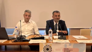 Locus Festival 2026: Decaro celebra 22 anni di passione per la Puglia. Scopri di più!
