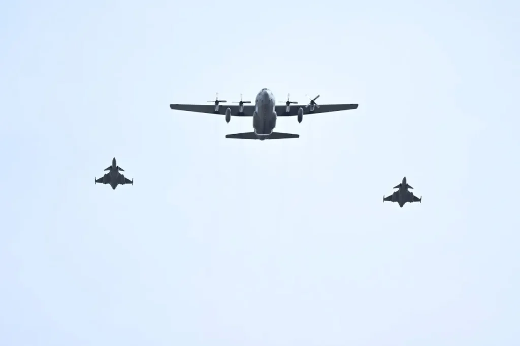 Svezia ferma due jet russi nel Baltico: spazio aereo intatto, nessuna violazione.