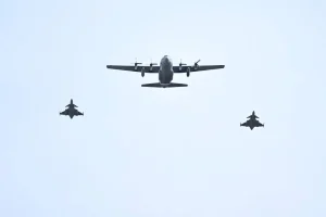 Svezia ferma due jet russi nel Baltico: spazio aereo intatto, nessuna violazione.