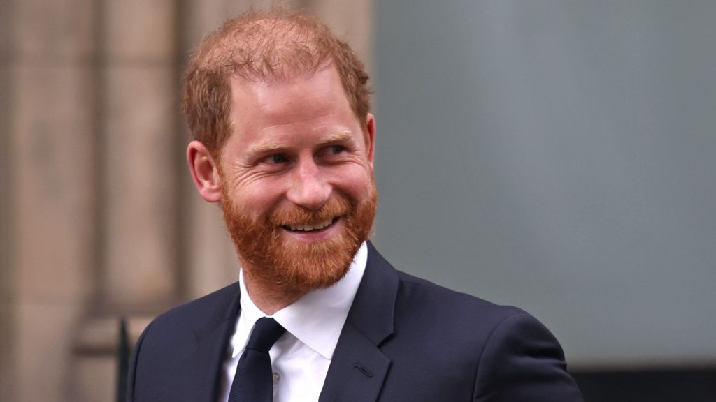 Il legame di Prince Harry con il suo passato, invariato dopo il trasferimento negli USA.