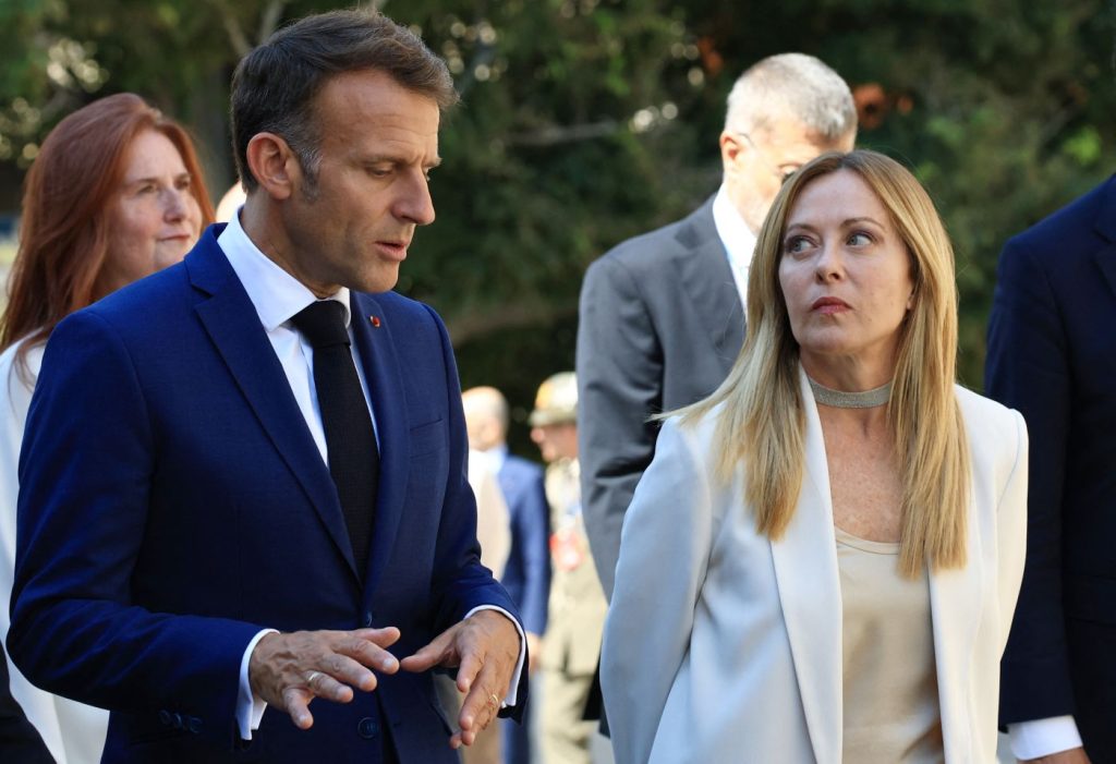 Italia e Francia uniti a Cap d’Antibes: Meloni, “Essenziale per un’Europa forte e unita”.