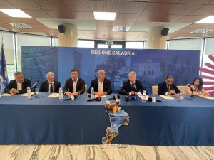 Merano WineFestival Calabria: Gallo sottolinea l’affidabilità del settore vitivinicolo calabrese.