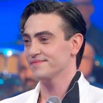 Michele Bravi denuncia delusioni tra vip e falsità nel mondo dello spettacolo