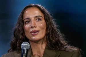 Mira Murati ritorna protagonista, con un nuovo focus sulle sue innovazioni nel settore tech.