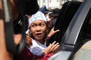 Attivisti chiedono di liberare gli ecologisti cambogiani incarcerati per difendere l’ambiente.
