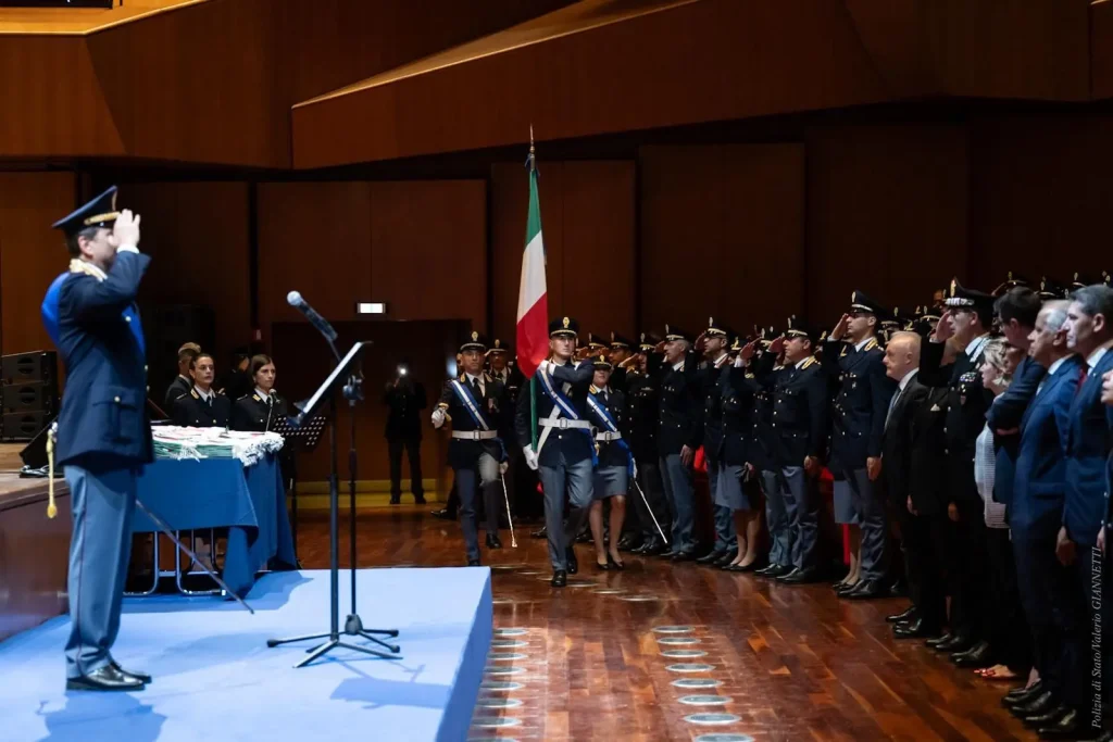 Giuramento a Roma: 275 nuovi commissari di Polizia con Pisani e Piantedosi alla cerimonia