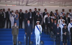 Schifani e Lagalla plaudono alla Marina Militare: un orgoglio per la nazione e la pace