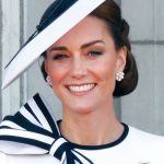 Kate Middleton interpreta con stile il motto non ufficiale della regina durante il Trooping the Colour.