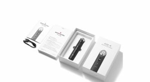 Scopri Medicube Age-R Booster Pro: il segreto per una pelle giovane e radiosa.