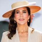 Il trucco estivo di Queen Mary per valorizzare vestiti e gonne: semplice ed economico!