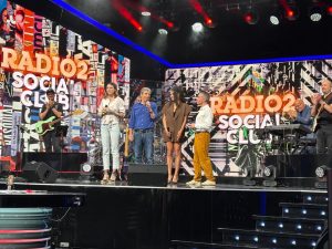 Radio2 chiude la stagione con il live “Il cielo è sempre più blu” a Cosenza
