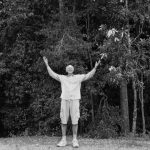 Tony Parkes: il banchiere che ha ripiantato una foresta pluviale, un esempio di sostenibilità.