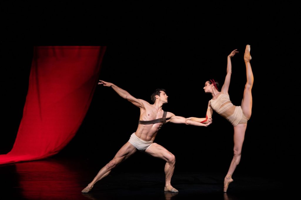 Roberto Bolle incanta al Teatro Massimo di Palermo con il debutto di Caravaggio