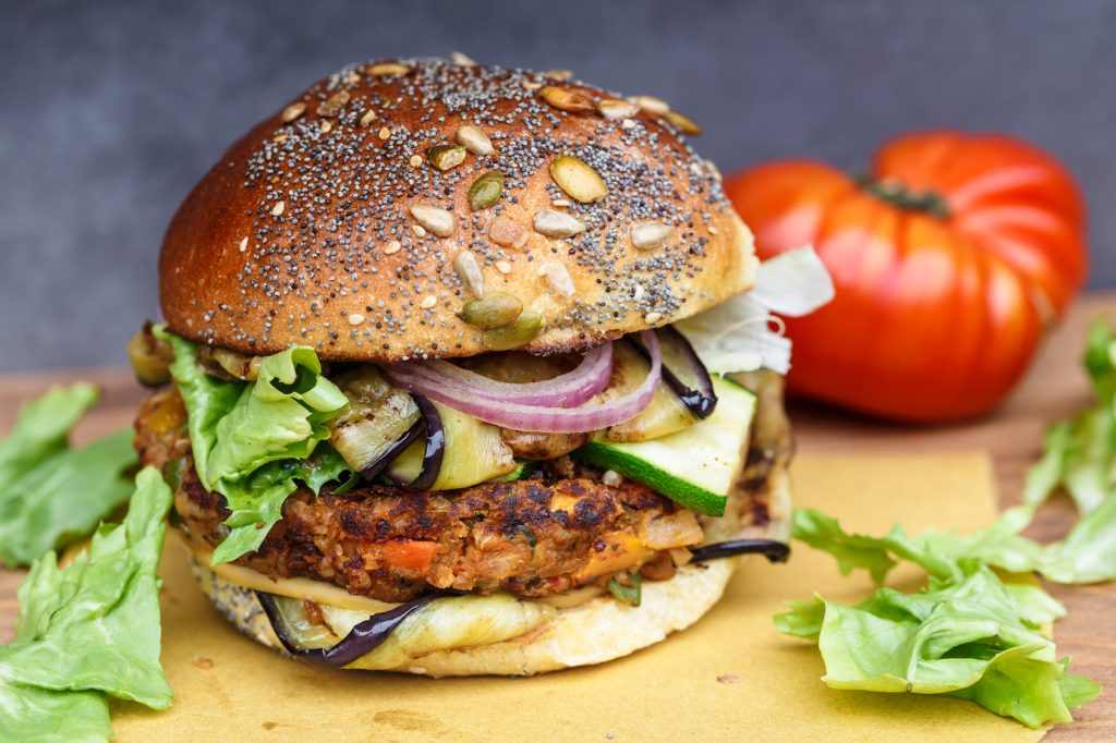 Richiamo burger vegetali Aldi: possibile contaminazione con steli di peperone.