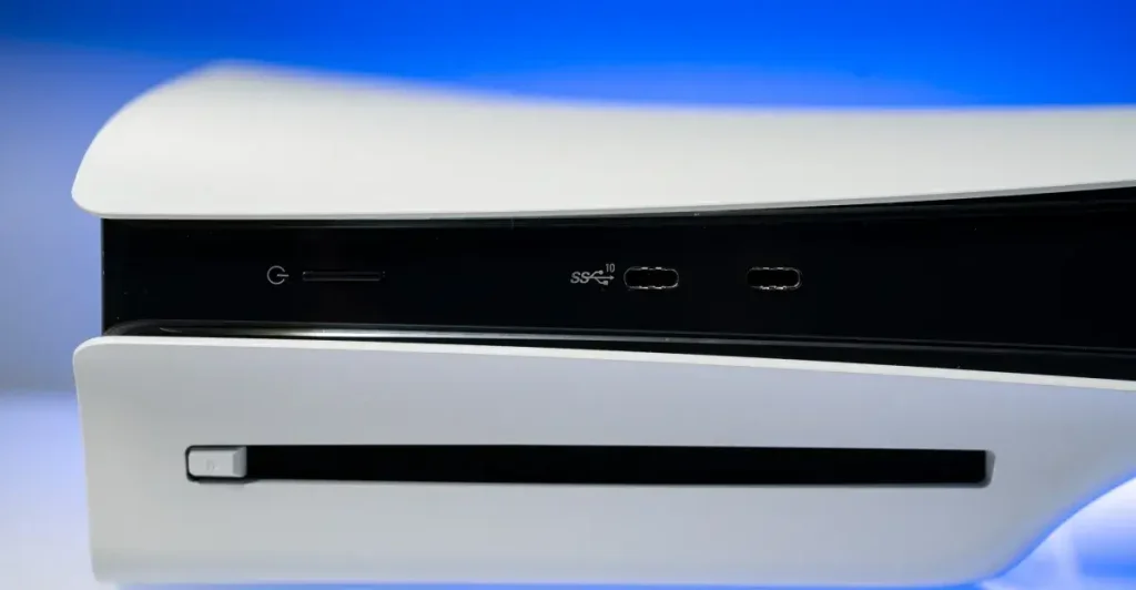 Sony continua a eliminare i dischi, nonostante le critiche degli utenti.