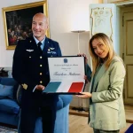 Meloni e Urso in visita all’astronauta Luca Parmitano: un incontro tra terra e spazio.
