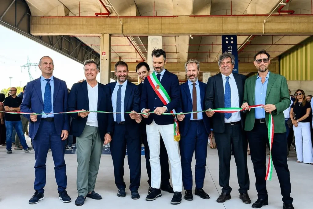 Prato lancia il Textile Hub: innovazione per il recupero delle fibre tessili.