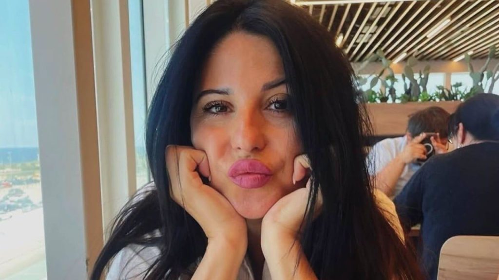 Uomini e Donne: Rosanna Siino risponde alle critiche “Ignoro chi mi giudica”