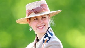 Prince Edward e Duchessa Sophie festeggiano la laurea di Lady Louise con un dolce particolare.