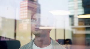 Fertilità maschile: smog e ambiente riducono la qualità degli spermatozoi, secondo un nuovo studio.