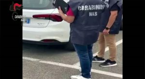 Truffa assicurativa a Torino: quattro arresti per oltre 200 mila euro in referti falsi.
