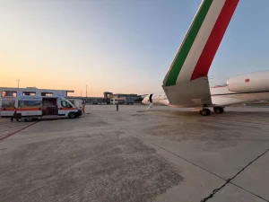 Aeronautica Militare salva un bambino di 4 anni con volo d’urgenza da Cagliari a Ciampino.