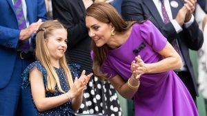 La promessa di Kate Middleton a Charlotte mantenuta durante Wimbledon, colpita dal senso di colpa materno.