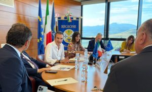 Calabria: Giunta approva Piano di rientro 2026-2028 e redistribuzione delle risorse sanitarie.