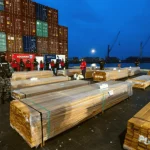 Narcos trasportano 108 tonnellate di legno impregnato di droga dalla Bolivia al Cile.