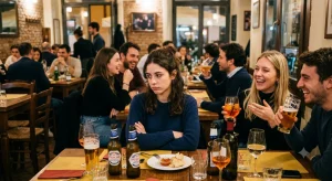 Uscire o partire senza il partner e non riuscire a divertirsi: cosa c’è che non va?