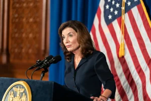 New York Stato ferma costruzione di nuovi data center per proteggere l’ambiente.