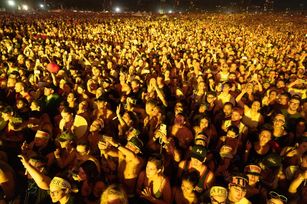 Tor Vergata registra 250 mila spettatori al concerto storico di Ultimo