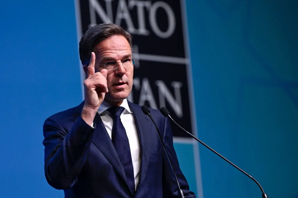 Nato: Ankara conferma il riarmo dell’alleanza con la sua dichiarazione finale.